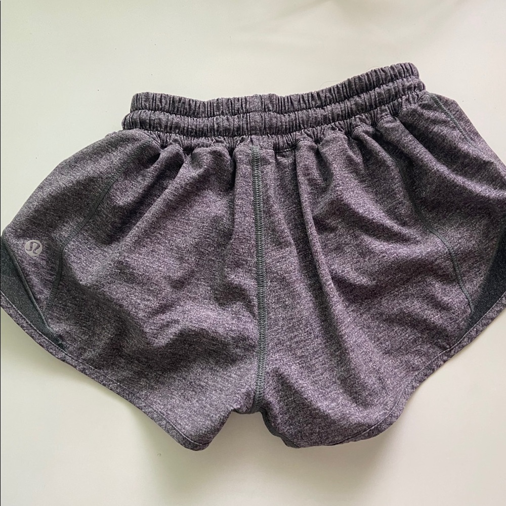 GREAT CONDITION lululemon hotty hot shorts